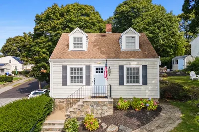 2 Worcester Ave