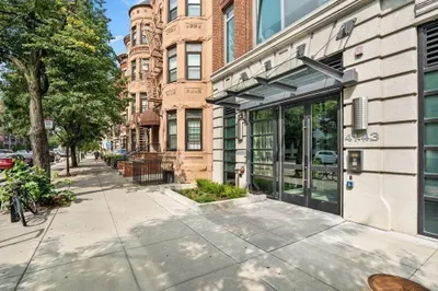43 Westland Avenue #U602 1
