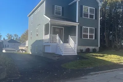 108 Billings Street 1