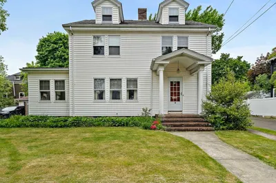 19 Byron Ave