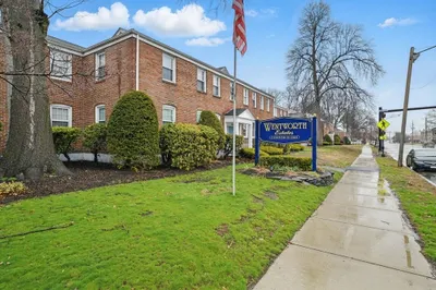 1540 Memorial Ave #2A 1