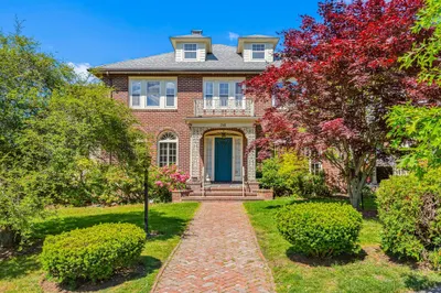 248 Slade Street 1