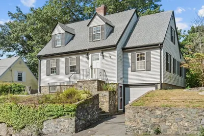104 Woodland Rd