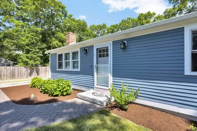 25 Nancy Ln 1