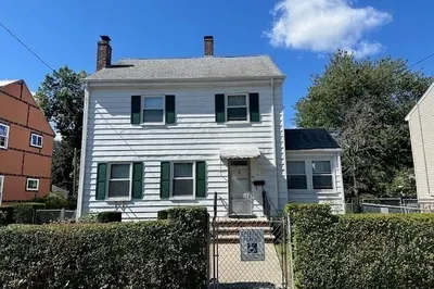 22 Birchcroft Rd 1