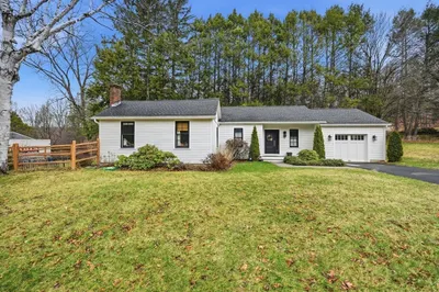 54 Huntington Rd 1