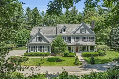 42 Calderwood Way 1