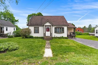 97 Pleasant St
