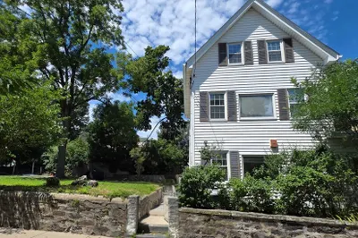 22 Juniper St #1 1