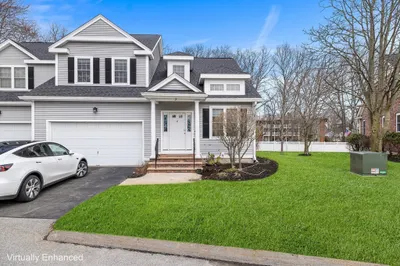 3 Georgia Dr #3 1
