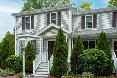22 Churchill Ave #A1 1