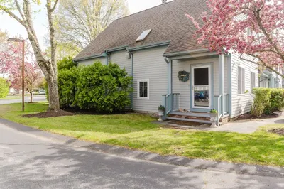 401 Nasketucket Way #401