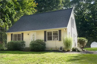 336 Pommogussett Rd 1