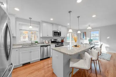 5 Cottage St