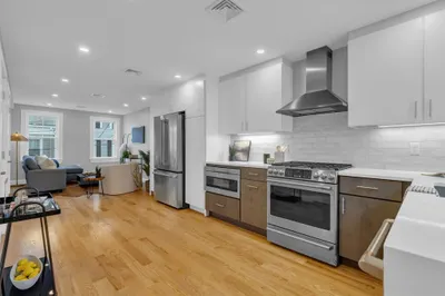 16 Cook Street #2