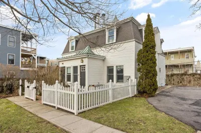 8r Mount Vernon St #6