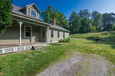 43 Meadow St 1