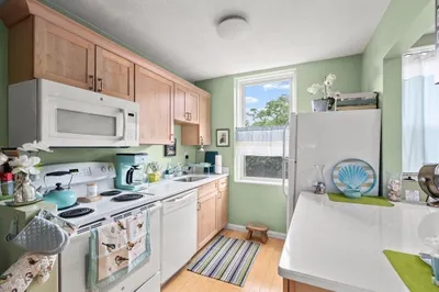 1409 Commonwealth Ave #503