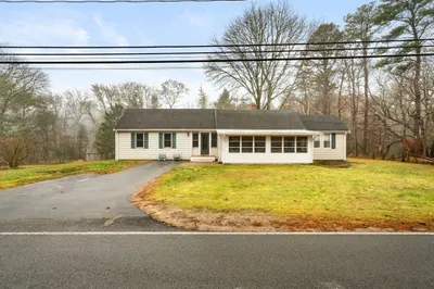 653 Walnut Plain Rd 1
