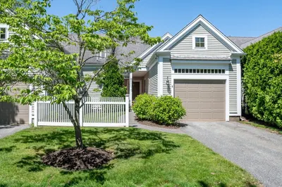 8 Holly Hock Knoll Court #117 1