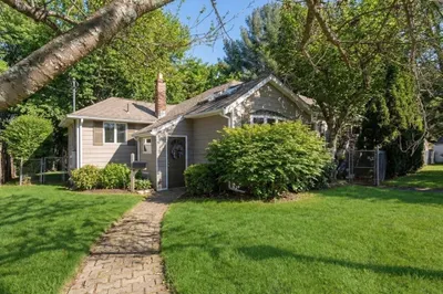 35 Lincoln Avenue