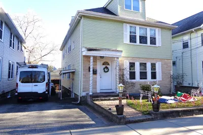 61 Chapman Street #61
