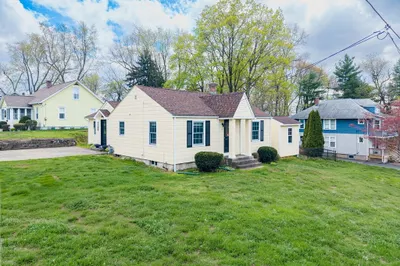 48 Fairview St A/k/a 15 Shaw St