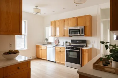 9 Leonard Ave #1