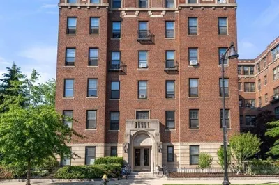 1949 Commonwealth Ave #63 1