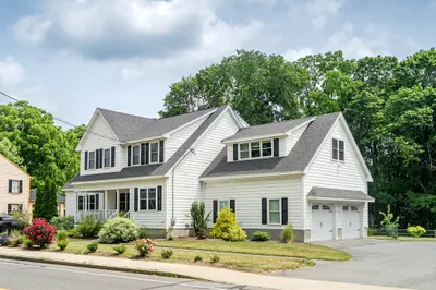 38 Concord Rd 1
