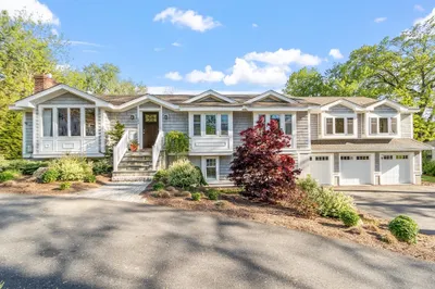 204 Virginia Rd 1