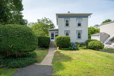 32 Blynman Avenue 1