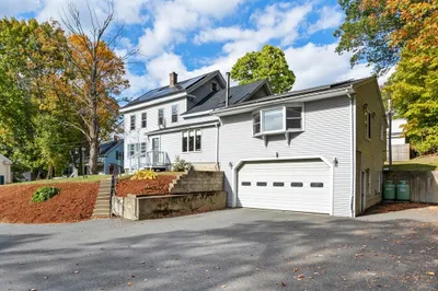 9 Nashua St 1