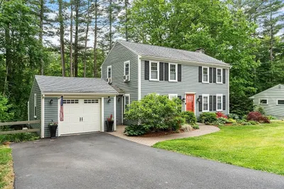 21 Oneida Rd 1