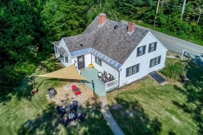 11 Baldwinville Rd 1