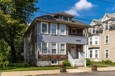 145 Maple St