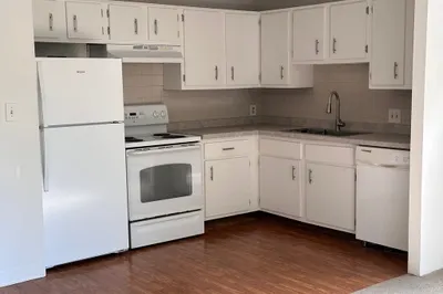 10 Main St #101