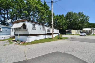 1760 Westover Rd #17 1