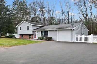 62 Catherine Drive 1