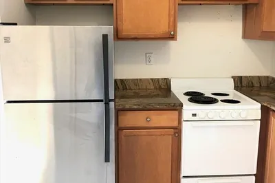 19 Vine St #1