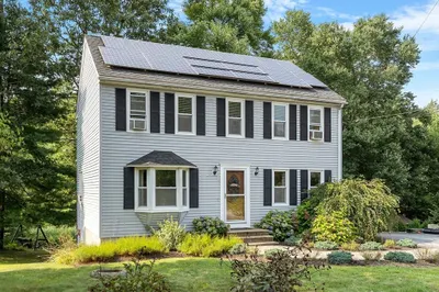 60 Pond St