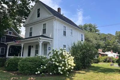116 Williams St 1