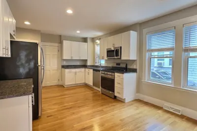 24 Youngs Road #24
