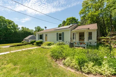 88 Wallace Hill Rd