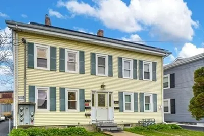 11 Knight St #3 1