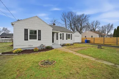 78 W Bay Path Terrace 1