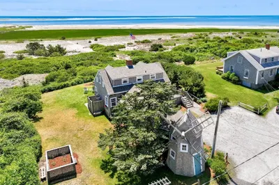 16 Windmill Ln 1