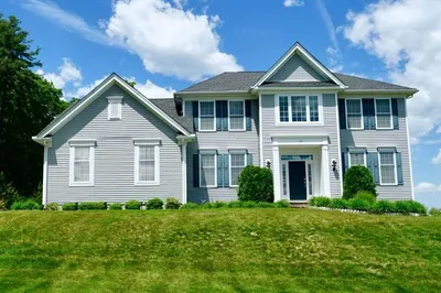 16 Indian Circle