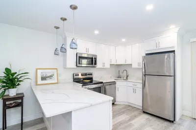 71 Edgeworth St #21 1