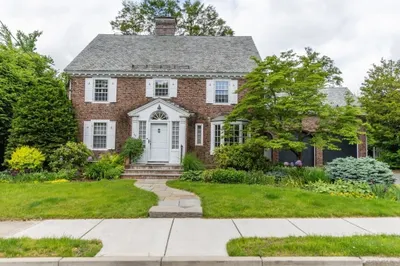 125 Cedar St 1